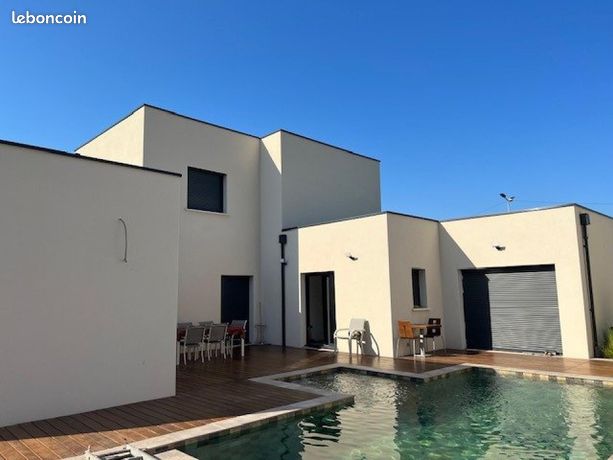 Villa 9 pièces 202 m²