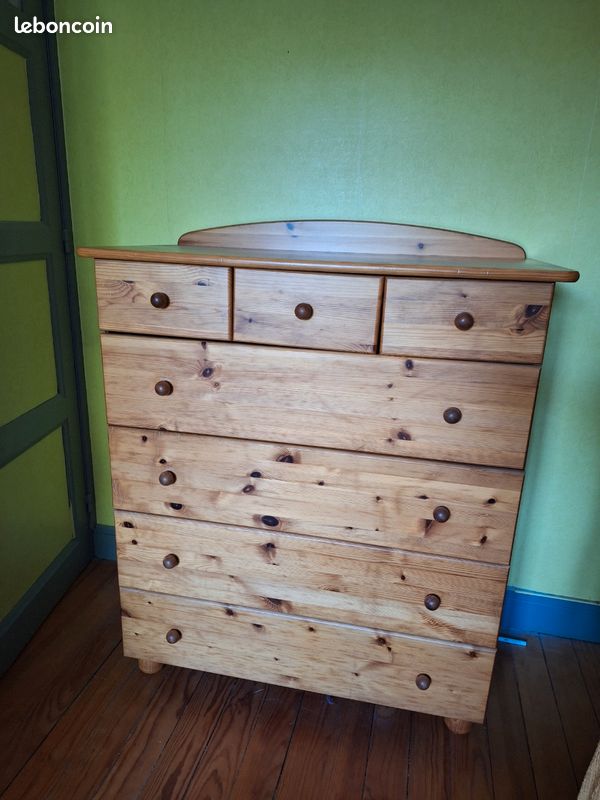Commode pin massif (image 1)
