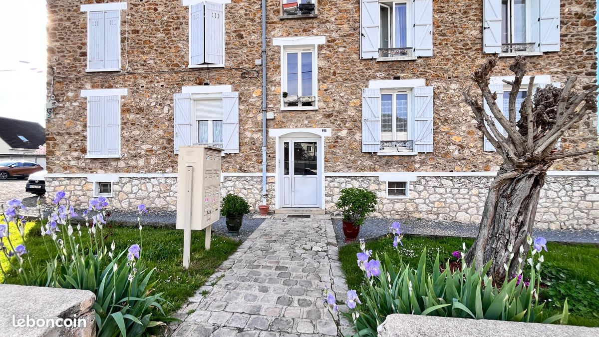 Appartement 3 pièces 55 m² · à Villabé · 55 m² · 1 060 €/mois