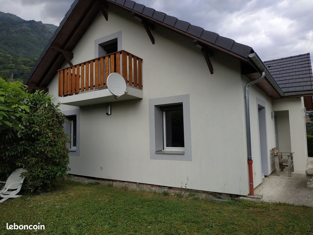 Maison 6 pièces 117 m² · à Valbonnais · 117 m² · 399 000 €