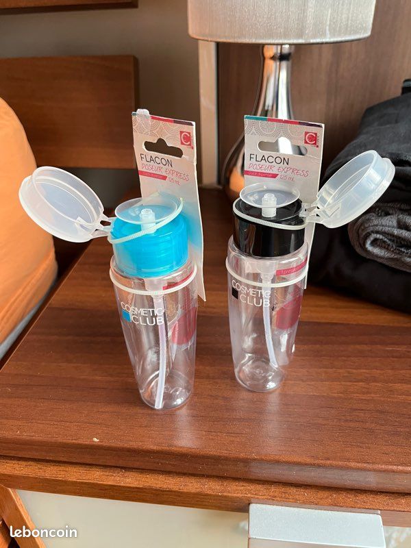 2 flacons doseur cosmetic club pour voyages 125Ml neufs (image 3)
