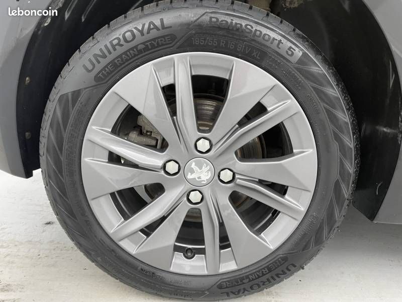 Peugeot 208 Electrique 50 kWh 136ch Style (image 16)