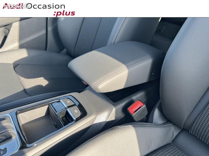 Audi Q2 35 TFSI 150ch S line Plus S tronic 7 (image 25)