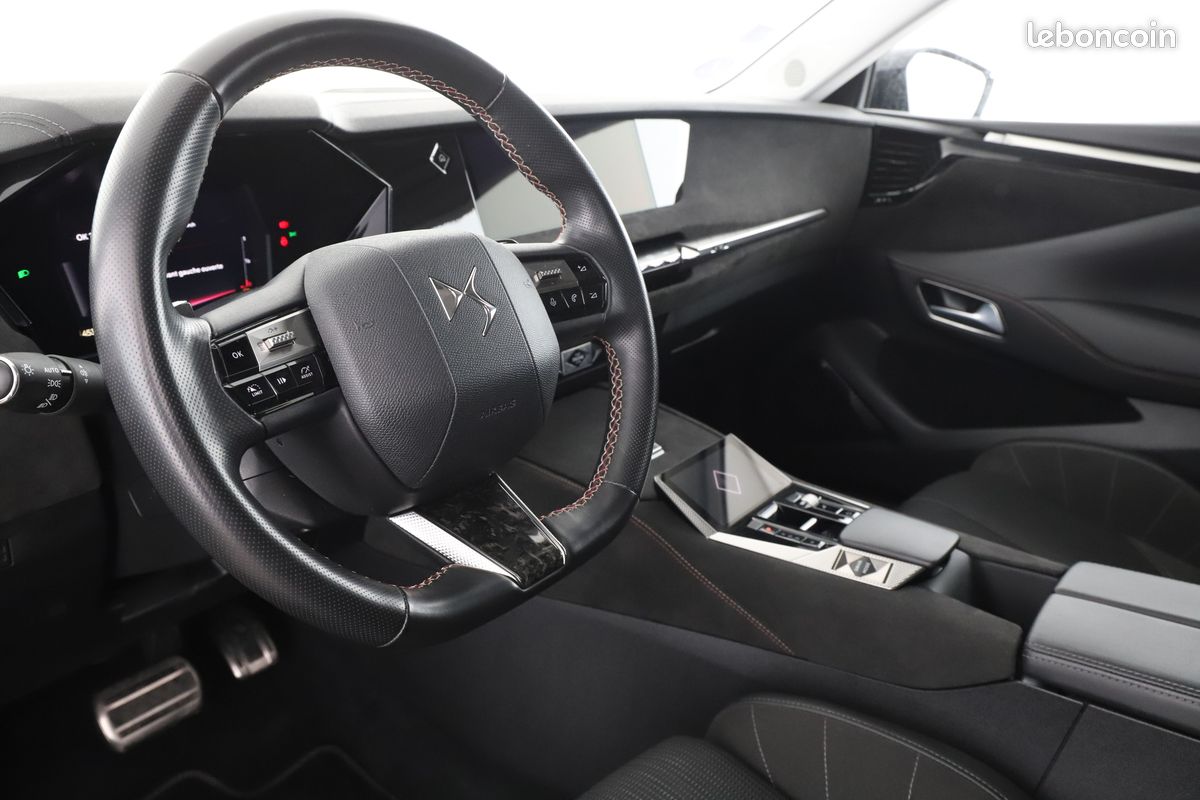 DS Automobiles DS 4 1.6 Puretech Performance Line + Auto 181 ch (image 6)