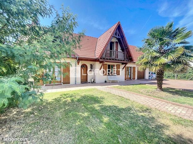 Pavillon 7 pièces 160 m²