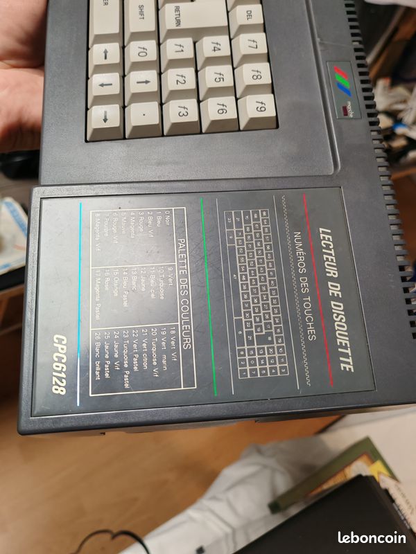 Clavier AZERTY Amstrad CPC 6128 - Console Complète - À Lire Descriptif