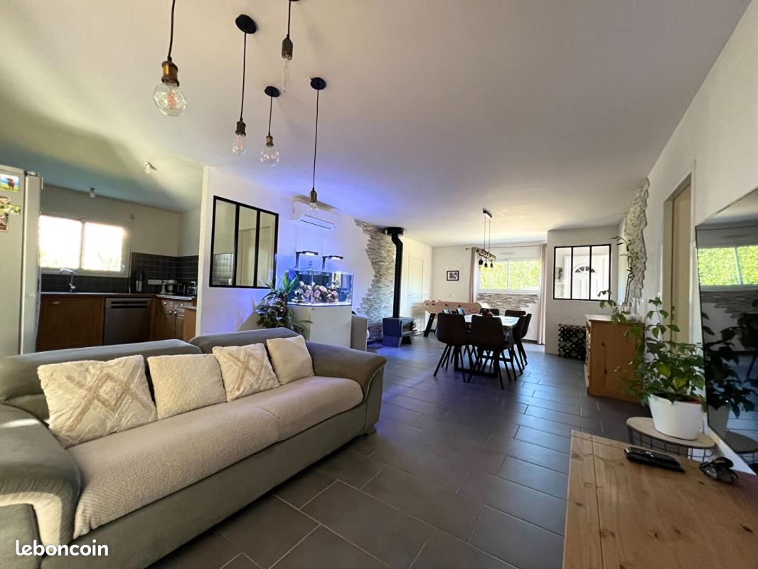 Maison 5 pièces 98 m² - Pouillon 40350 (image principale 0)