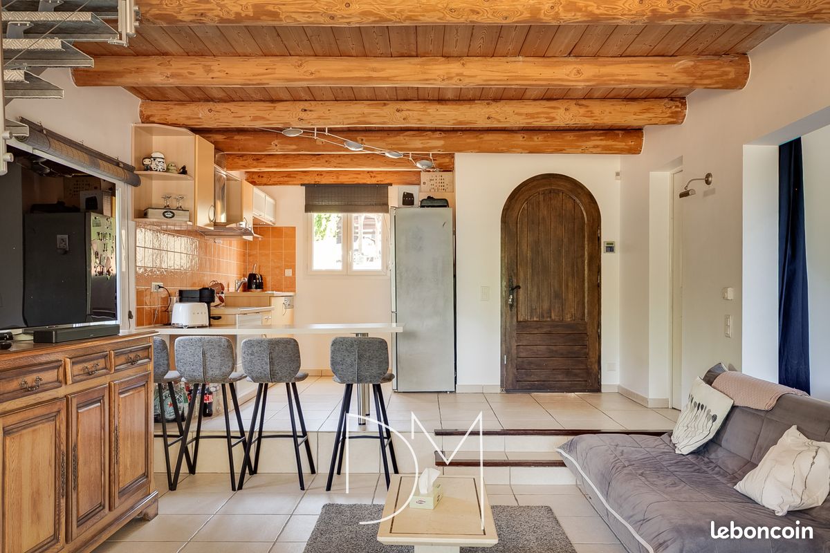 Maison 5 pièces 210 m² (image 11)