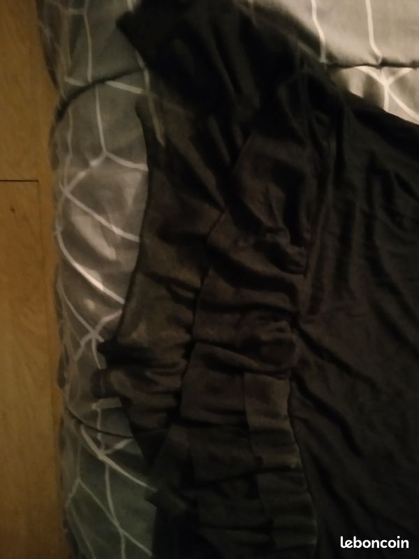 Robe noire manche trois quart taille 4 (image 2)