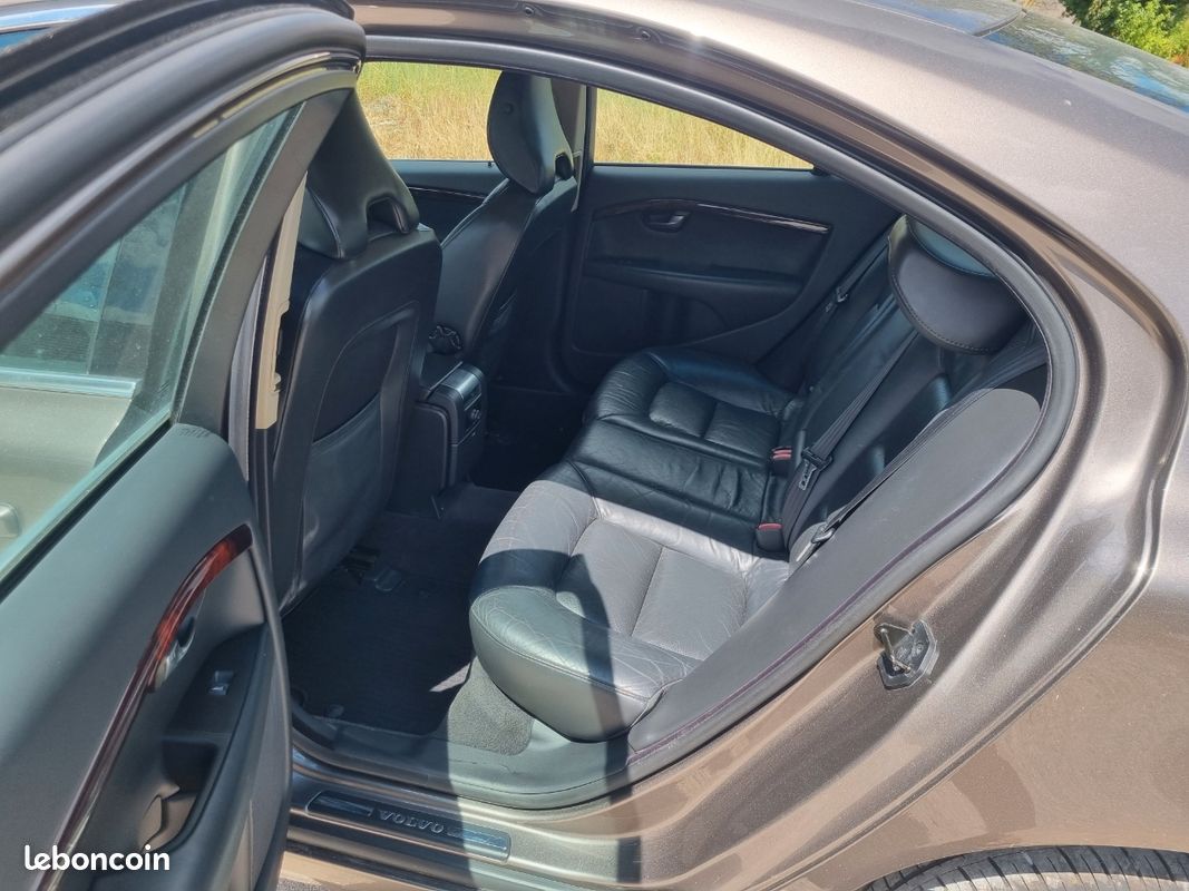Volvo s80 2.4d 163ch summum (image 5)