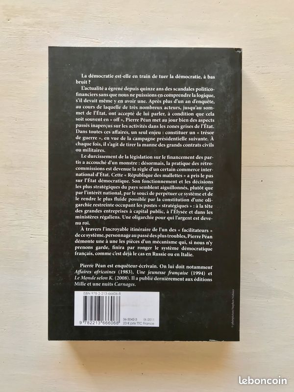 La République des mallettes - Enquête sur la principauté française de non-droit, Pierre Péan (image 2)