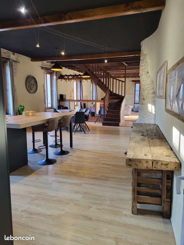 Immeuble 7 pièces 270 m² · à Savigny-lès-Beaune · 270 m² · 513 000 €