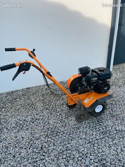 Motobineuse (image 1)