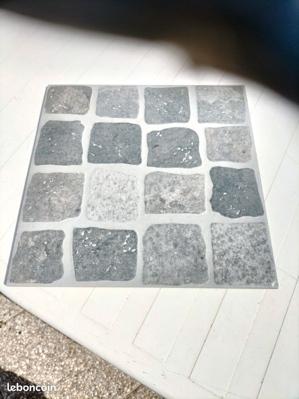 Carrelage extérieur (image 1)