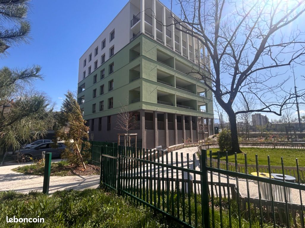 Appartement 3 pièces 65 m² · à Le Pont-de-Claix · 65,4 m² · 169 000 €