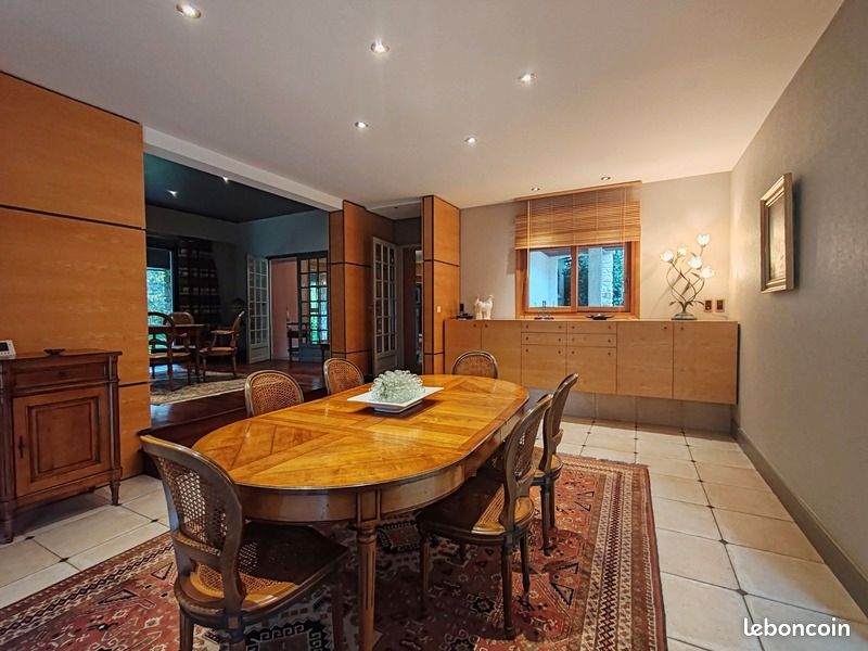 Maison 12 pièces 334 m² (image 8)