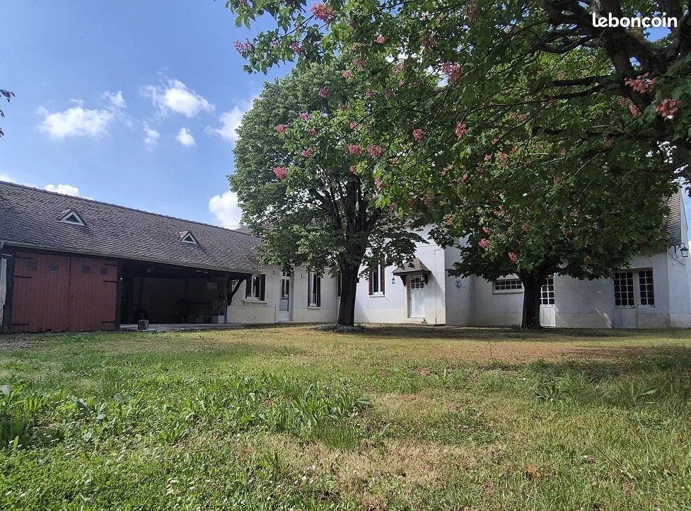 Maison 4 pièces 133 m² · à Beaune-la-Rolande · 133 m² · 169 600 €