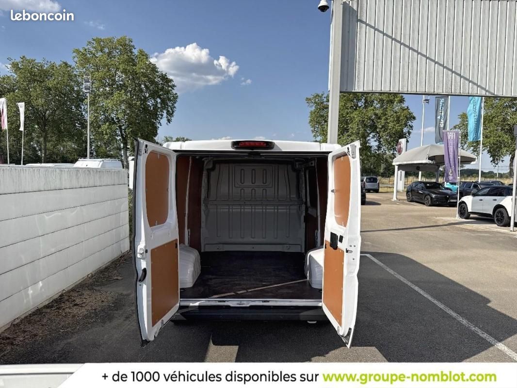 Citroën Jumper FOURGON TOLE 33 L1H1 BLUEHDi 140 S&S BVM6 (image 6)