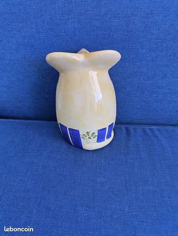 Pot à parmesan râpé (image 2)