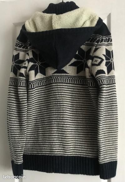 Veste - Gilet avec capuche Pull & Bear "Unisexe" Taille S - Très bon état (image 2)