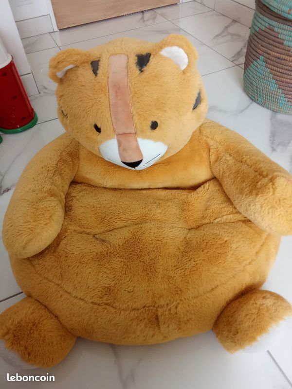 Fauteuil tigre (image 1)