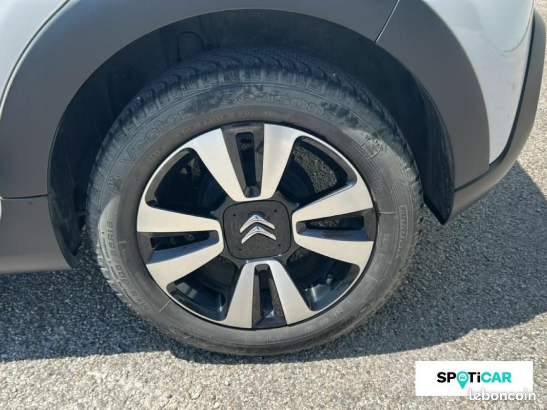 Citroën C3 PureTech 83 S&S BVM5 C-Series (image 8)