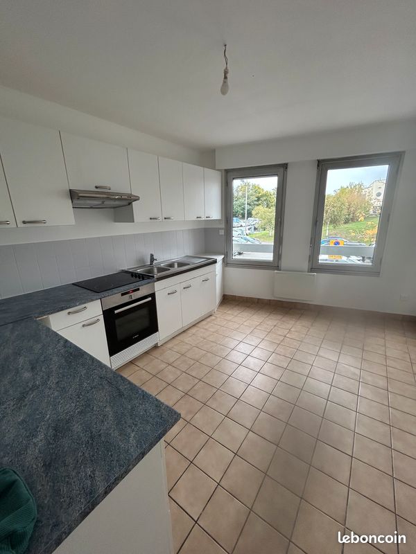 Appartement 4 pièces 80 m² · à Redon · 80 m² · 850 €/mois