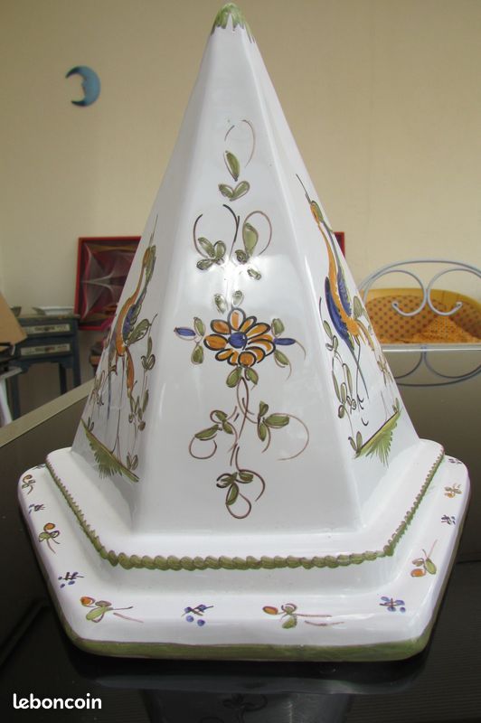 Pendule pyramidale en faience de Martres (image 5)