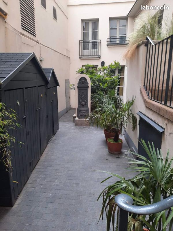 Appartement 2 pièces 47 m² · à Paris · 46,7 m² · 1 870 €