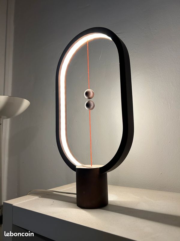 Lampe led ellipse magnétique (image 2)