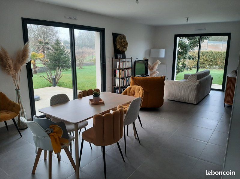 Maison 5 pièces 116 m² · à Bourgbarré · 116 m² · 1 260 €/mois