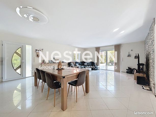 Villa 5 pièces 154 m²