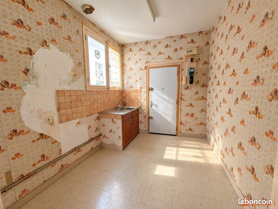 Appartement 2 pièces 28 m² · à Nîmes · 28 m² · 48 000 €