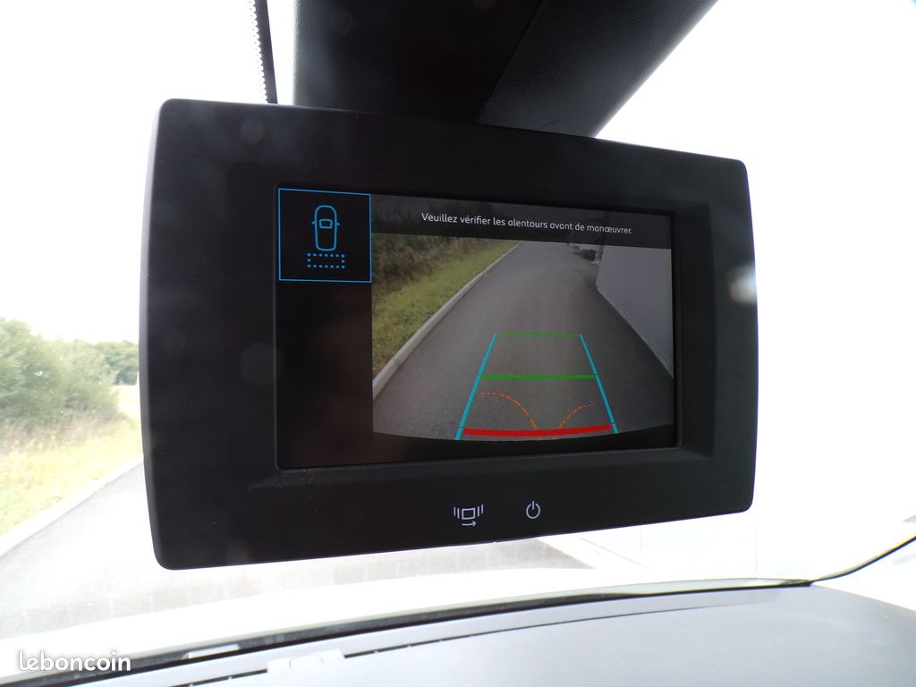 Citroën Berlingo M 650 BLUEHDI 100 S&S BVM5 DRIVER (image 15)