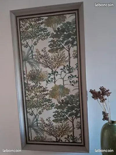Cadre vintage en bois. Motifs arbres, palmiers... Bleu, vert, doré, marron... Ancien Encadrement en bois H 121 x L 60 cm coloris taupe et doré et noir (image 2)