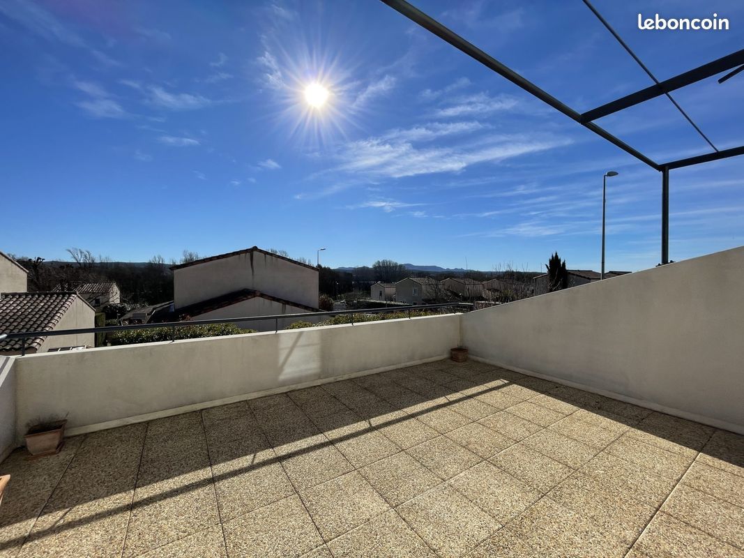 Appartement 3 pièces 68 m² · à Rousset · 68 m² · 1 290 €