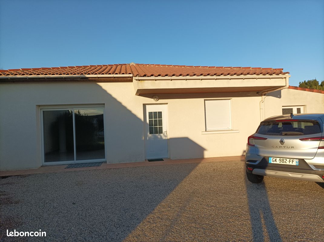 Maison 5 pièces 100 m² · à Estillac · 100 m² · 920 €