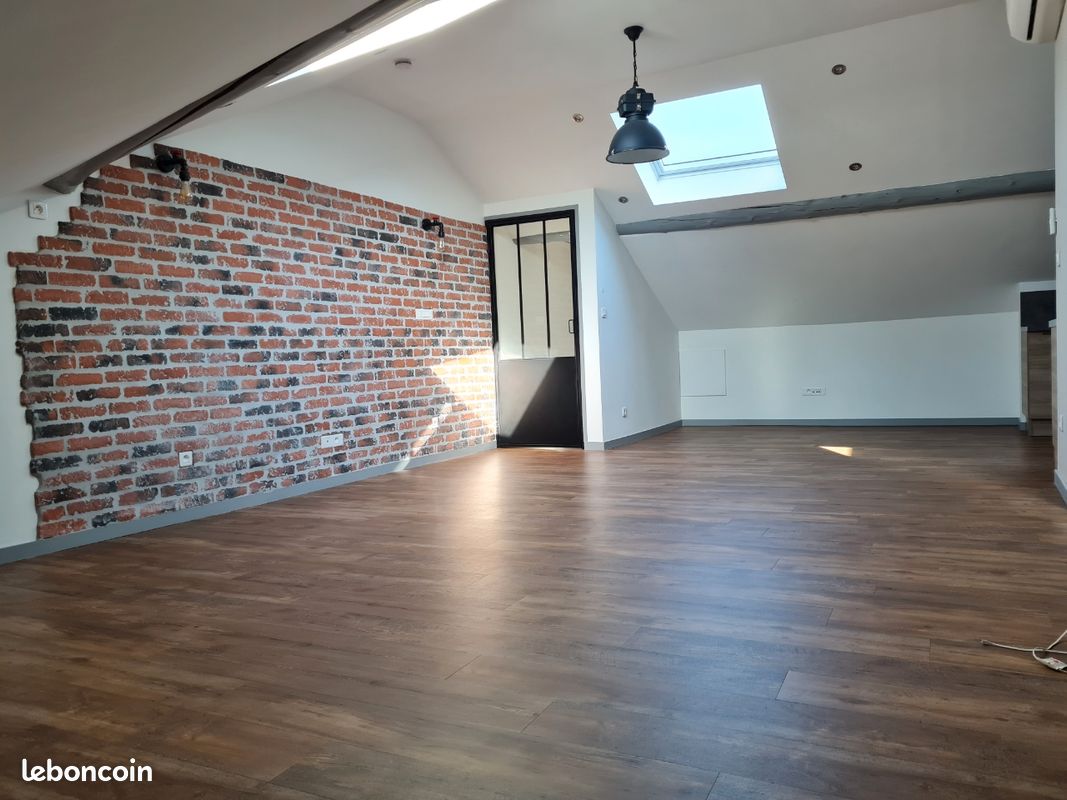 Appartement 2 pièces 65 m² · à Roanne · 65 m² · 475 €/mois