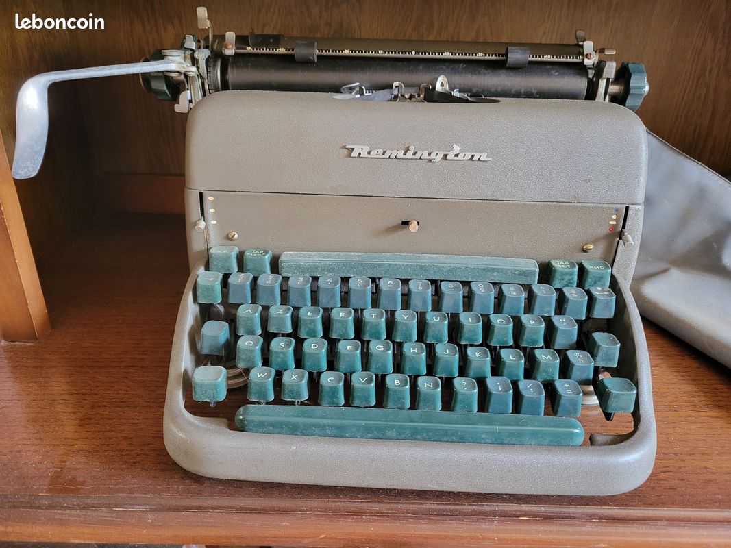 Machine a ecrire remington (image 1)