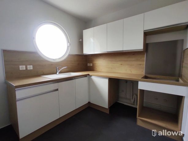 Appartement a louer courbevoie - 5 pièce(s) - 105 m2 - Surfyn