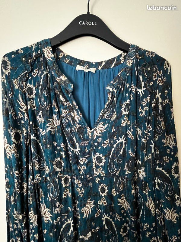 Robe Caroll (image 2)