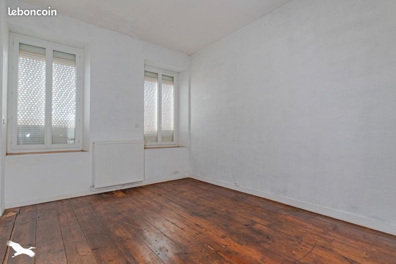 Maison 5 pièces 115 m² · à Paillet · 115 m² · 202 900 €
