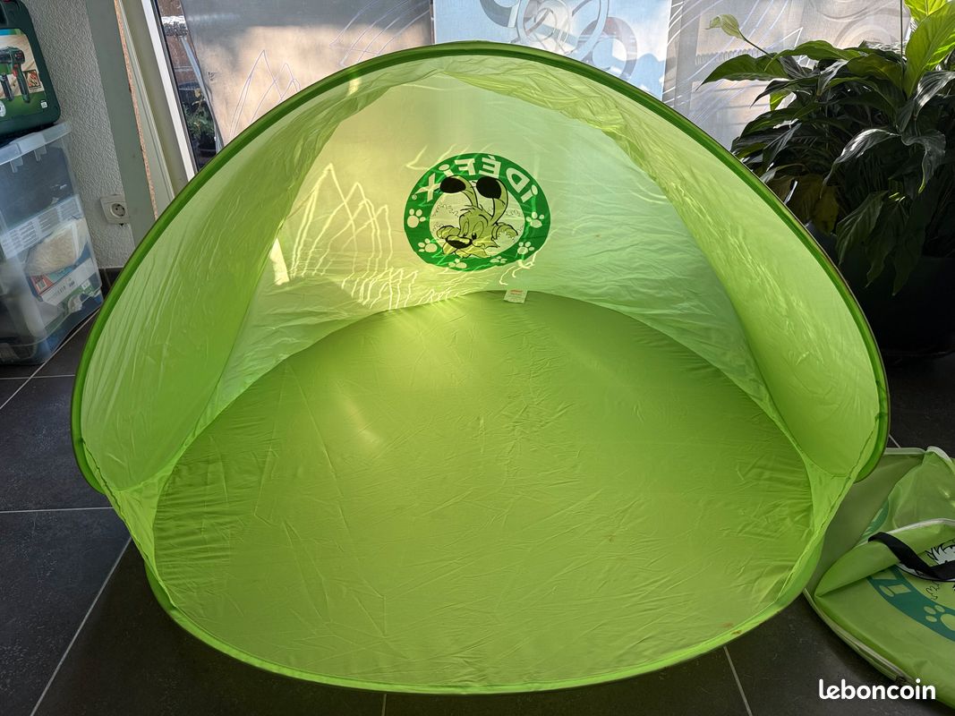La tente de plage anti UV familiale et compacte SHADYSAND