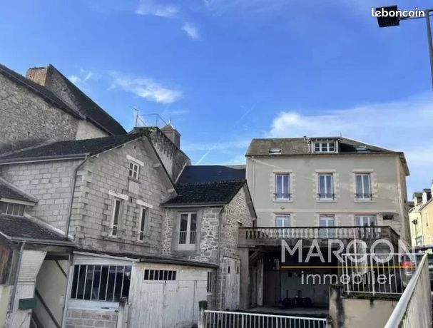 Immeuble 18 pièces 260 m²