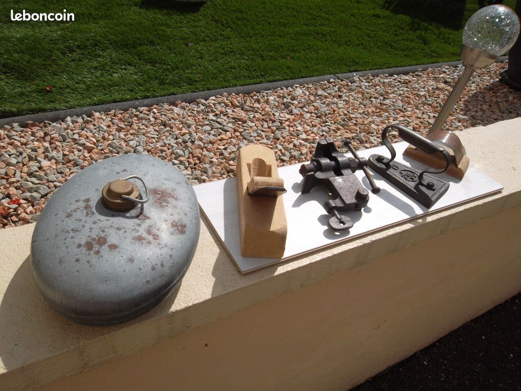 Divers objets ancien de plus de 50 ans (image 1)