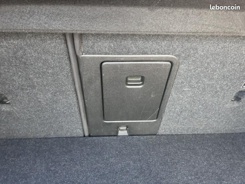 Volvo XC40 T3 156ch Business (image 18)