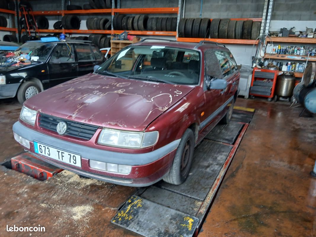 PIECES DETACHEES VOLKSWAGEN PASSAT BREAK 1.9TDI 90cv DE 1996 (image 2)