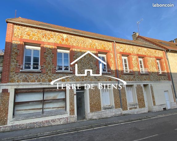 Immeuble 262 m² Fontenoy