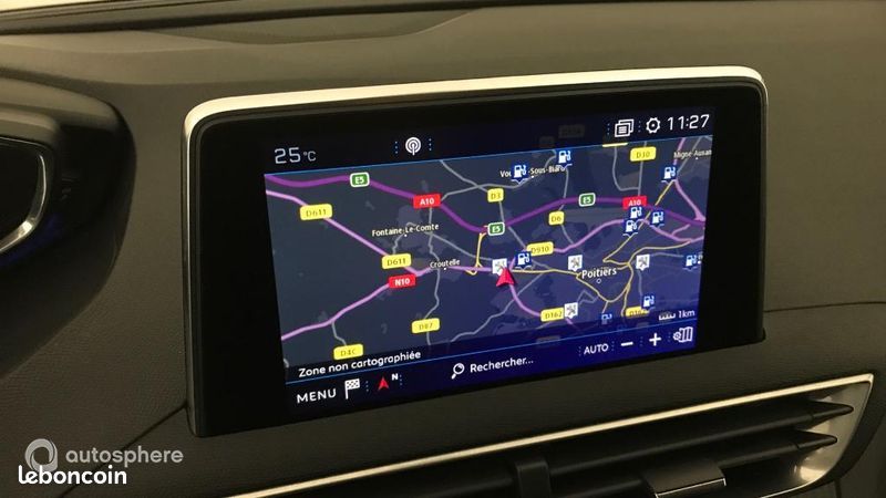 Peugeot 3008 1.2 PureTech 130ch Allure S&S (image 18)