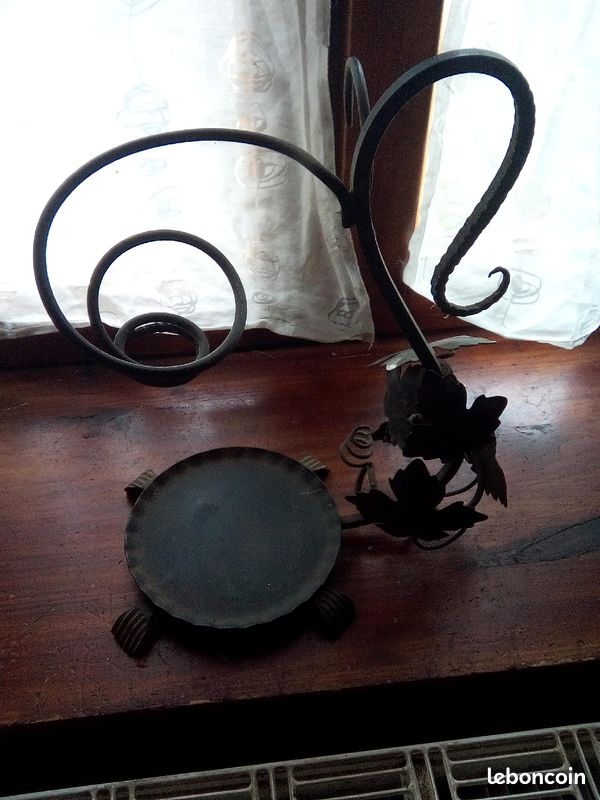 Support pour plante d'intérieur en métal (image 1)